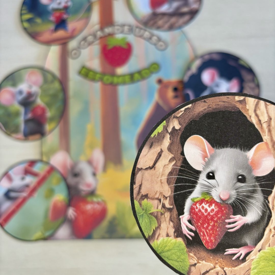 Luva de História – O Ratinho, o Morango e o Grande Urso Esfomeado